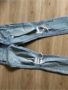 Windsor Light Blue High-Rise Distressed Women’s Jeans